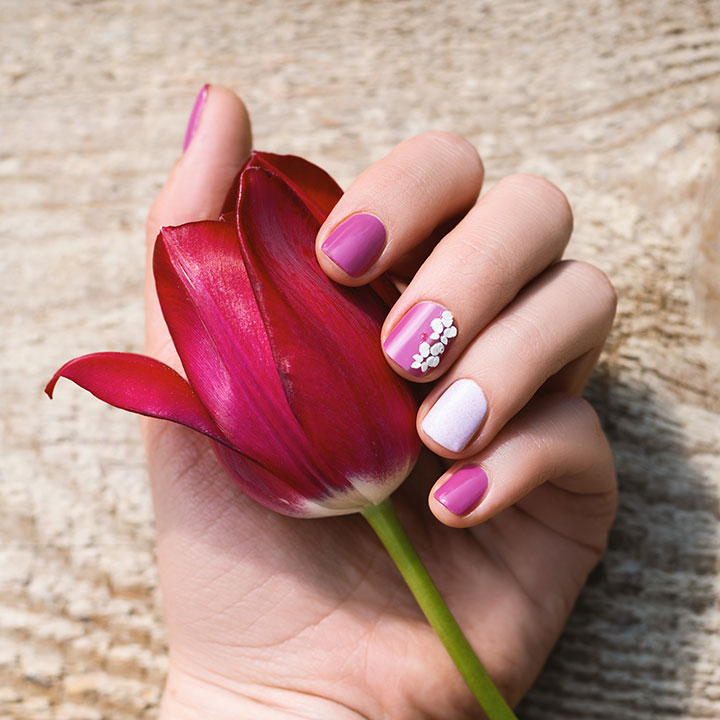 Rose Nails